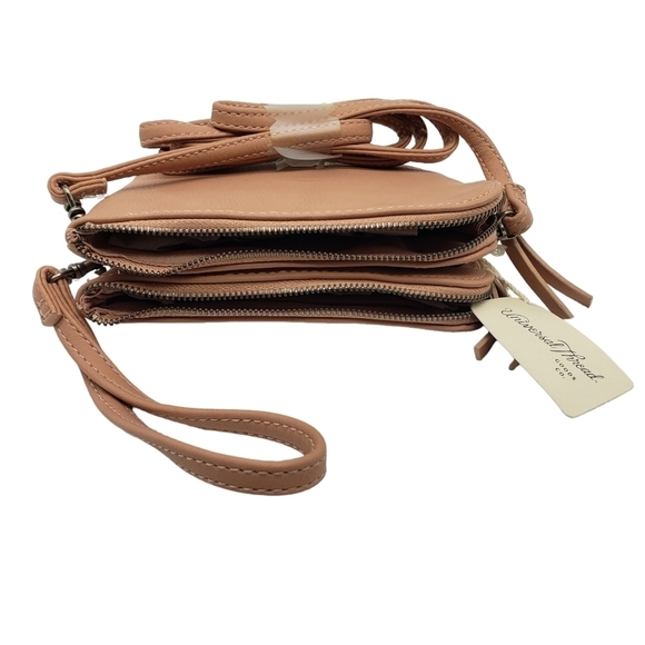 Universal Thread Small Crossbody or Wristlet Blush Bag - Picture 3 of 8